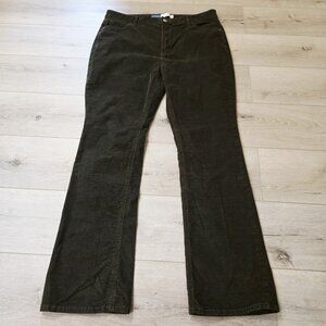 Old Navy Corduroy Pants Womens 14 Olive Extra High Rise Kicker Boot-Cut Stretch